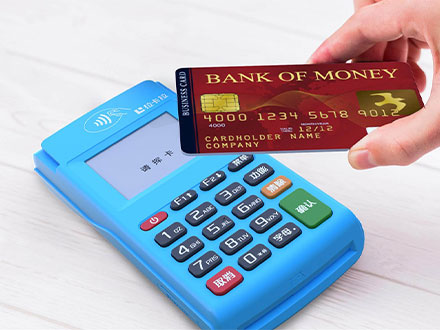 為什么拉卡拉當前商戶需補齊相關資料？